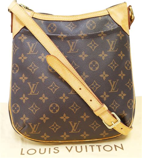 louis vuitton monogram crossbody.